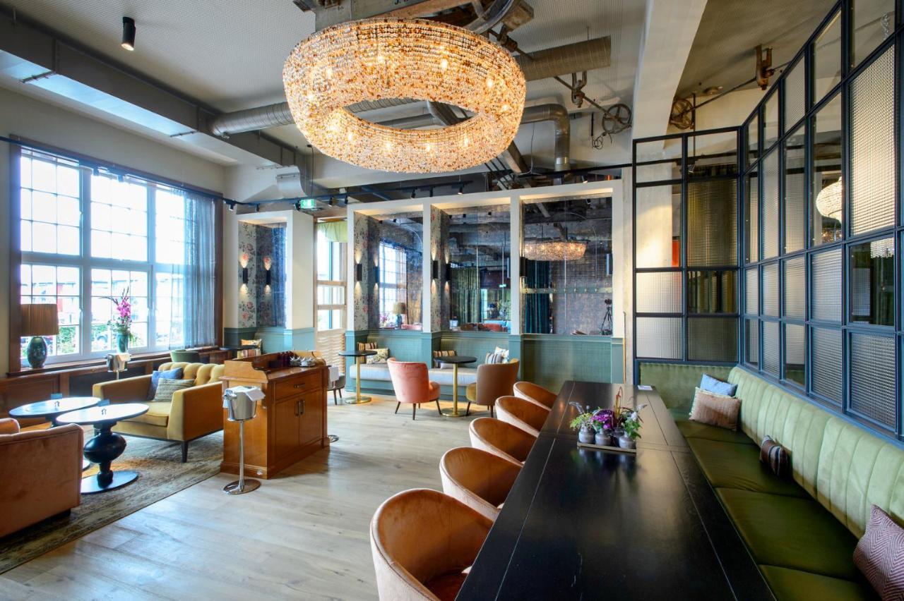 Das James Flensburg Bagian luar foto The lounge at the hotel