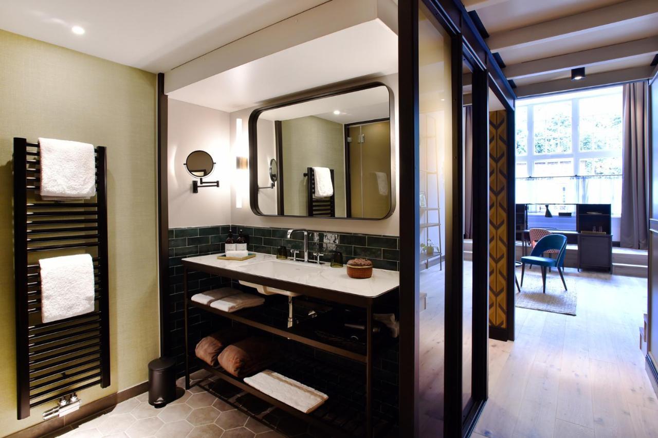 Das James Flensburg Bagian luar foto Bathroom