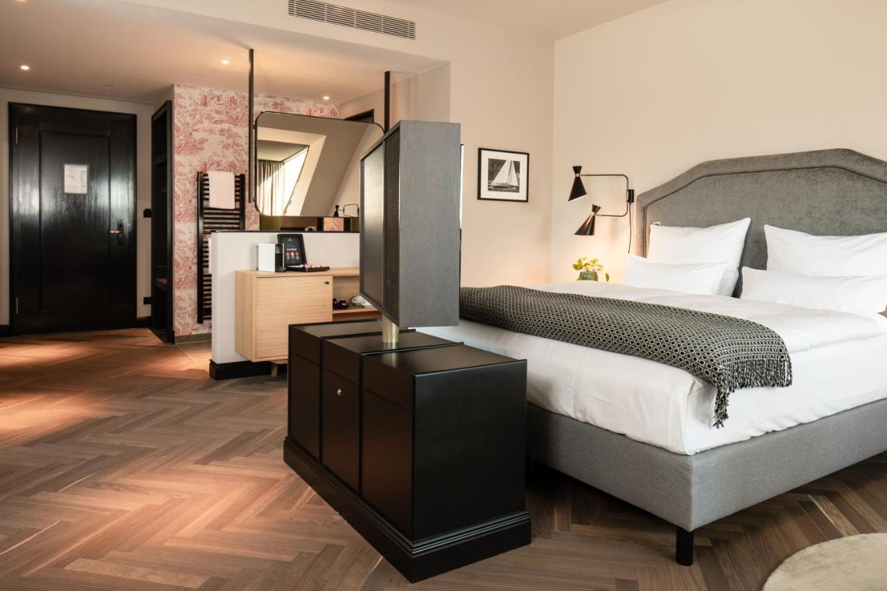 Das James Flensburg Bagian luar foto Deluxe room